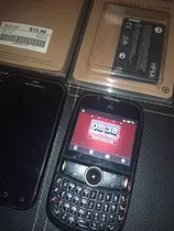 Teléfono Zte E821 +motorola Defy Mb525 + 2 Batería