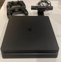 Play Station 4 Slim 1tb + Camara +  2 Joysticks + Juego