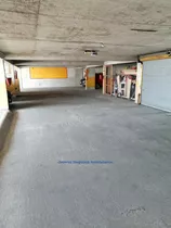 J.s Parking En Ciudad Vieja