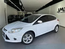 Ford Focus S M/t