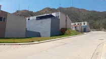 Yteran Townhouse En Res Cumbres De La Esmeralda San Diego