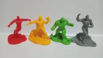 Lote 4 Bonecos Marvel Avengers Vingadores Plástico 5 Cm 