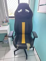 Cadeira Gamer Corsair T2 Road Warrior Preto/amarelo