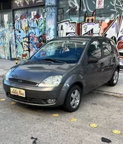 Ford Fiesta Max 2004 1.6 Ambiente