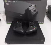 Microsoft Xbox One X 1tb  Com 2 Controles