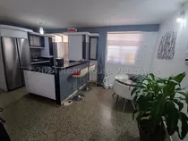 Yannelis Garcia Vende Apartamento, Urb Bararida, Barquisimeto Lara
