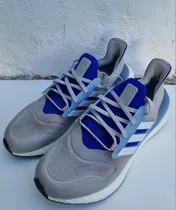 adidas Ultraboost 22