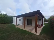 Villa En Bavaro Punta Cana En Poyecto Cerrado Con Seguridad 24 Horas 