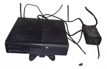 Microsoft Xbox 360 E 250gb Standard  Color Negro
