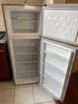 Refrigerador Sindelen (206 Litros)