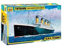 R. M. S. Titanic By Zvezda # 9059  Escala 1/700