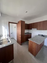 Alquilo Apartamento En La Av. Los Beisbolista 