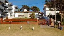 Departamento Con Parque. Av. 2 Y 142. Villa Gesell. Temp2024