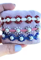 Pulseras De Cristales Y Perlas De Vidrio, Florecitas.