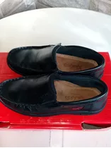 Zapatos Colegial Kickers Talle 34 Cuero Color Negro 