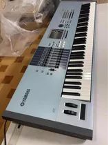 Yamaha Motif Xs8 88-key Synthesizer Workstation Keyboard