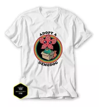 Remera Strangerthings Adopt A Demodog - Demogorgon