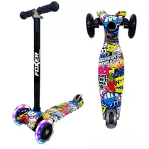 La Patineta Scooter Niños Con Diseño De Gusano Y Luces Led Color Negro