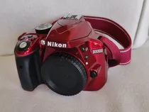 Nikon Kit D3300 + Lente 18-55mm Vr Ii Dslr Color Rojo