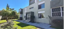 Excelente Apartamento 65 M2, Planta Baja, Locación Muy Segura!, Grandes Espacios Verdes, Parrilleros, Juegos Infantiles, Predio Totalmente Cercado Y Con Portería 24hrs