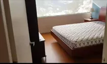 Departamento Con Excelente Vista En El Sector Mas Exclusivo De Quito 