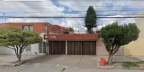 Venta De Casa En Julio Betancourt 315, Las Aguilas 3ra Sección, Remate Bancario