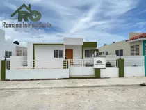 Casa Ubicada En El Residencial Estrella Marina, La Romana