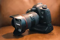 Canon Eos 5d Mark Iii 22.3mp Digital Slr Camera With 24-78 F