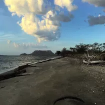 Terreno En Venta Frente A La Playa En Monte Cristi