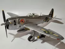 Avião P-47 Thunderbolt F. A. B. - 1:32 Revell - Montado (mp)