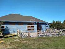 Casa En Parcela Con Bosque Nativo Y Riachuelo.