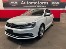 Volkswagen Vento 2.5 Advance Tiptronic 2015 Urion Autos 