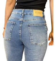 Jean Skinny Elastizado Con Rotura Localizado - X Mayor - X10