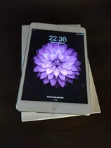 Apple iPad Mini 2 - 16gb + 2 Fundas Anti-golpes + Funda Agua