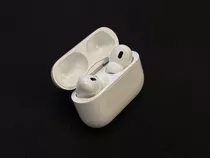 Apple AirPods Pro 1era Gen - Como Nuevos. En Caja - Completo