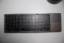 Teclado Bt Dobrável Ultra Fino Portátil Com Touchpad