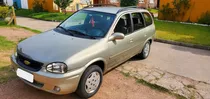 Chevrolet Corsa Wagon Classic Full