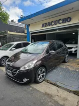 Peugeot 208 1.6 Feline