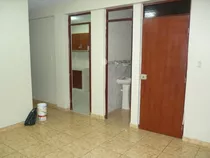 Departamento Primer Piso, Cerca A Colegio Santo Domingo