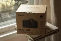 Nueva Canon Eos R5 C Sin Espejo Cámara