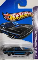 Hot Wheels '71 Dodge Challenger Hw Showroom