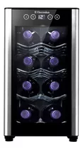 Cava De Vinos Electrolux 8 Botellas Panel Digital Erw082xamb Color Negro