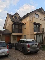 Casa En Venta De 4 Dorm. En Maipú