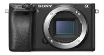 Cámara Sony Alpha Ilce-6400l Con Lente Kit 16-50m Color Negro