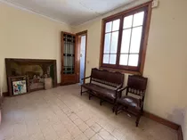 Venta Departamento De Época Con 6 Dormitorios Y 282m2 A Usd 460 Por M2 En Microcentro Rosario