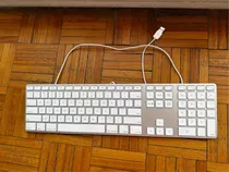 Teclado Marca Apple Con Puerto Usb Suuuper Silencioso