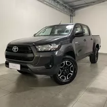 Toyota Hilux 2.4 Tdi Sr 4x2 6 At 2023