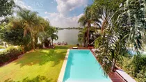 Casa Al Lago En Venta - Barrio Santa Barbara, Tigre