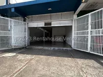 Kl Vende Excelente Local En Le Centro De Barquisimeto  #24-13732