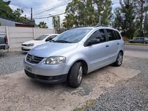 Volkswagen Suran 2010 1.6 I Comfortline 90a